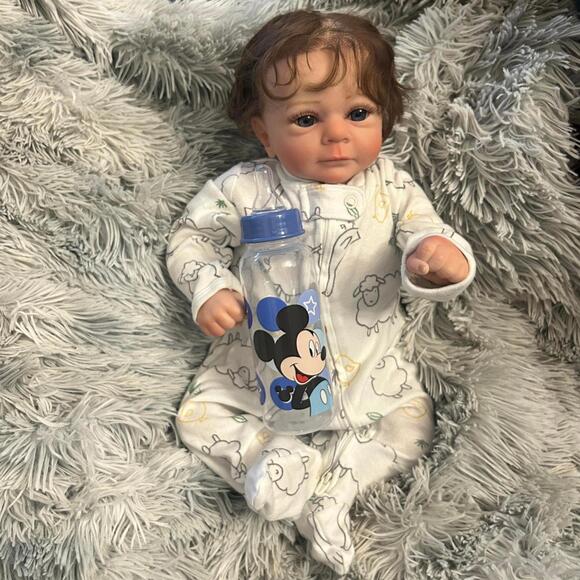 Reborn Baby Boy Cloth Body Full Silicone Limbs Vinyl & Accessories (NWT) - Picture 5 of 13